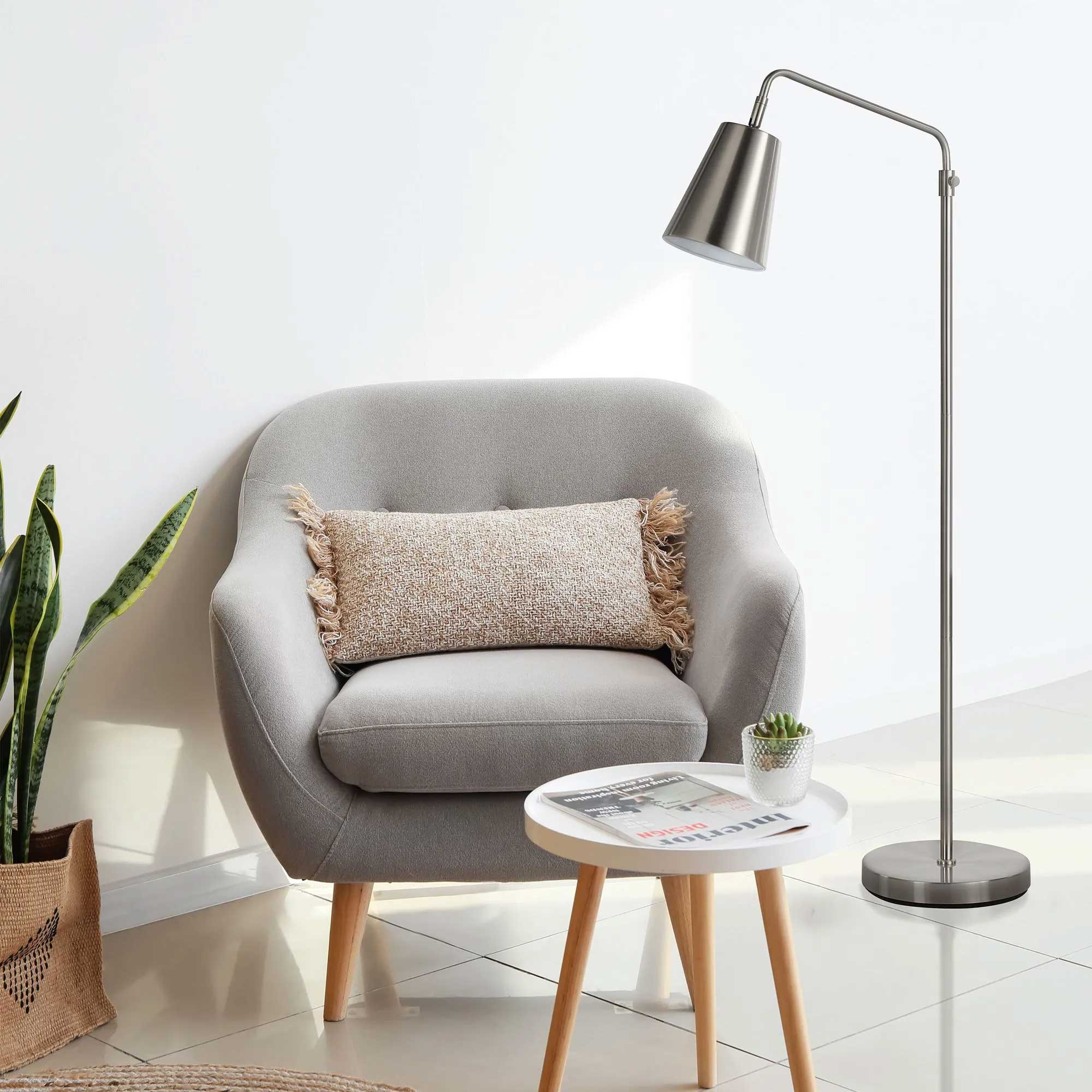 Lampe de plancher NORWICH en nickel brossé — LPF3173 — Luminaire Expert