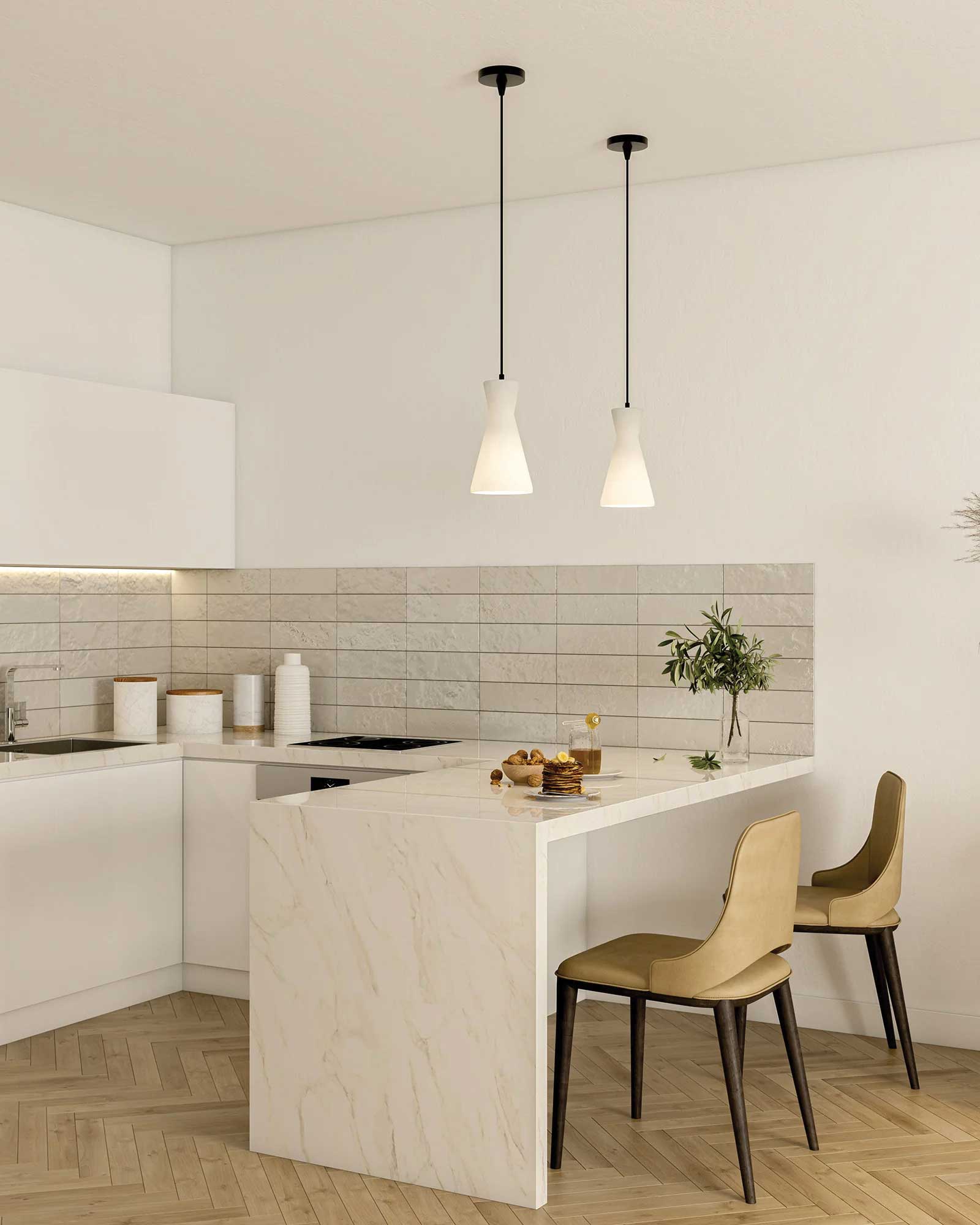 Suspension BETTY en noir mat — Luminaire Expert